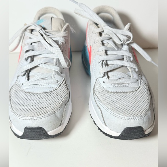 Nike Women's Air Max Excee Pure Platinum/Bright Crimson size 7 - Picture 4 of 10